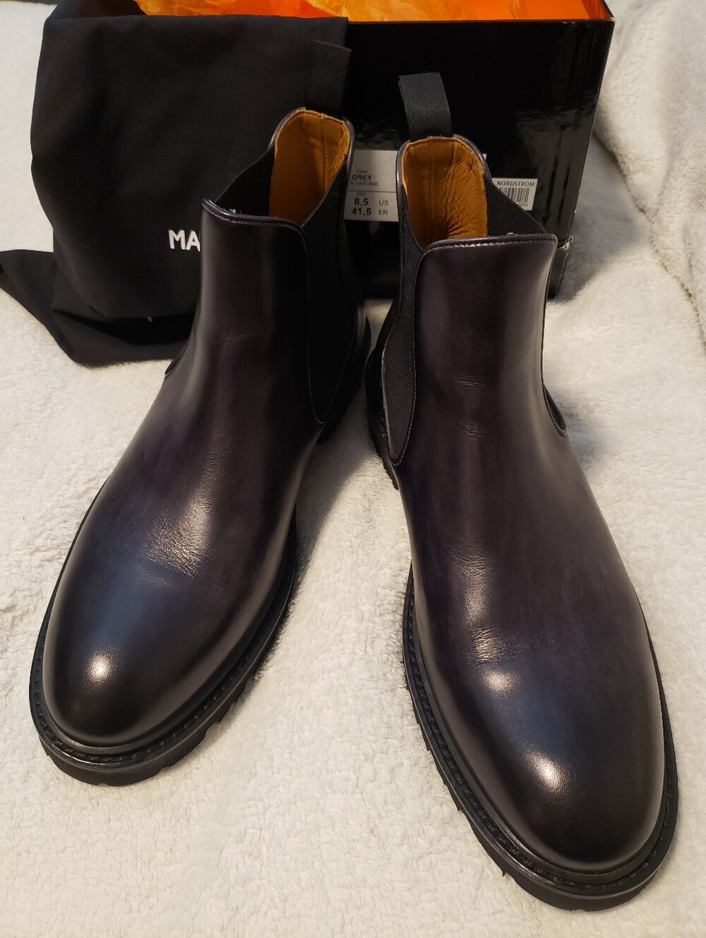 NEW Chelsea by Magnanni! Made In Italy!